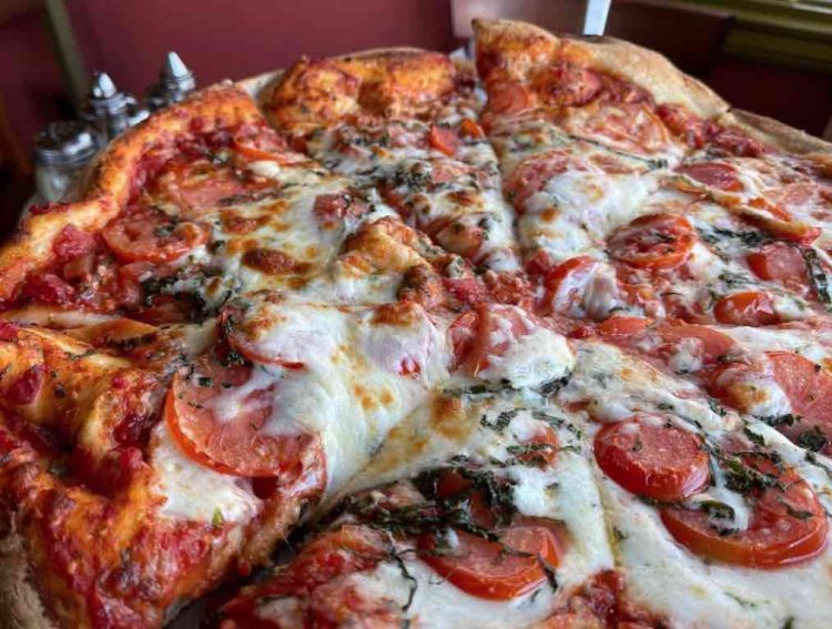 Pizza Restaurants in Huntington Beach for 2023 Pizza Dimension